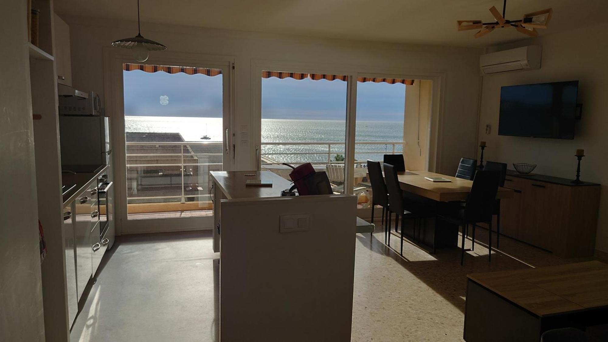 Appartement Vue Mer 80M2 Fréjus Dış mekan fotoğraf